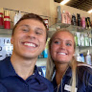 Meet your Posher, Juliana